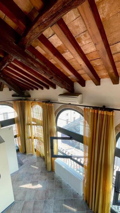 Altana - Loft Sulla Citta Apartment Parma Exterior photo